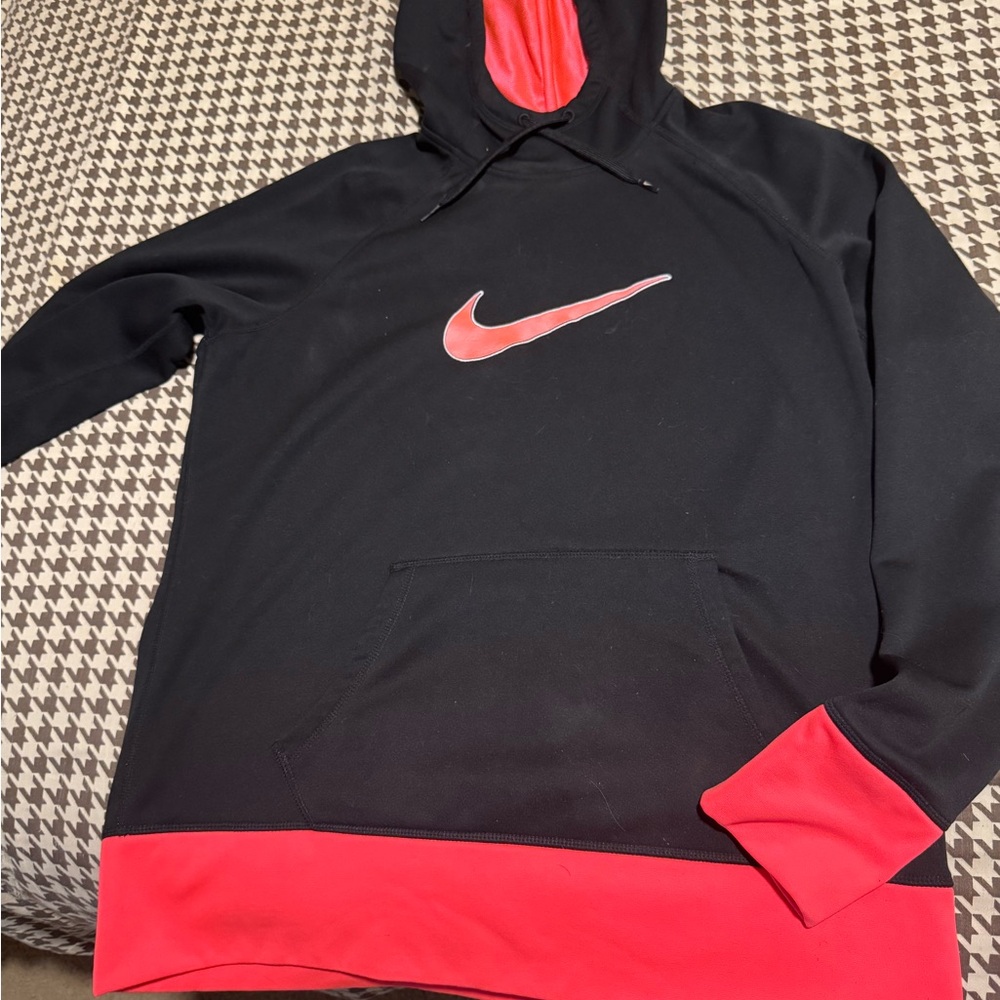 Nike Therma-Fit Black and Red Jacket